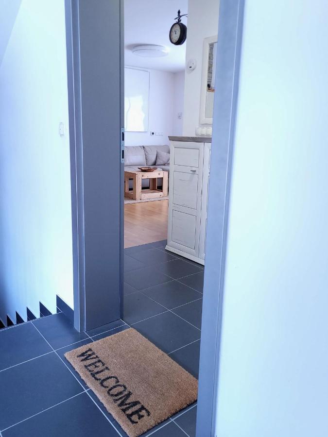 Apartma M&J モイストラナ エクステリア 写真