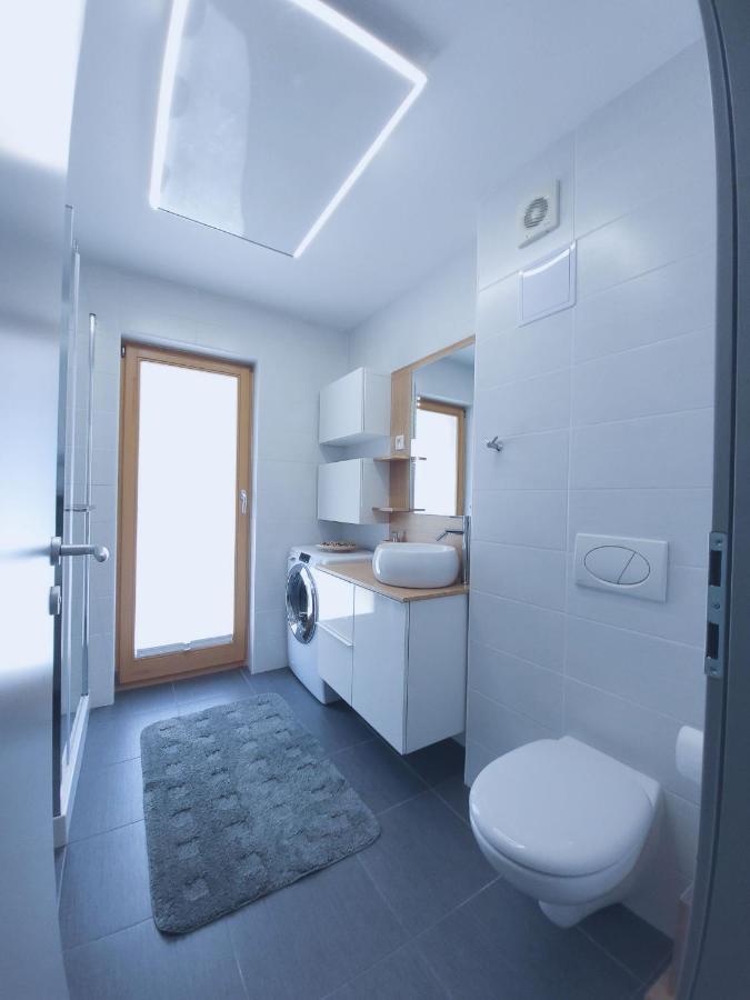 Apartma M&J モイストラナ エクステリア 写真